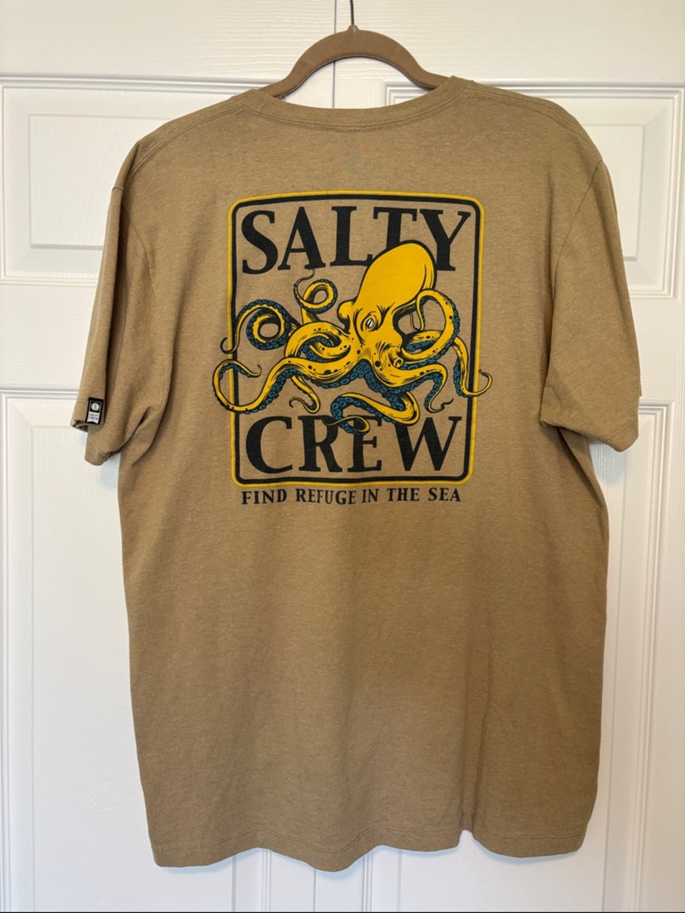 Salty Crew Men’s Octopus T-shirt Size Large